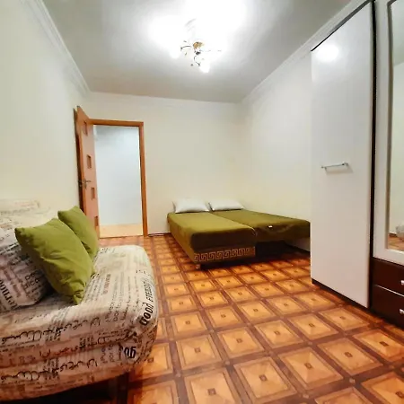 Apartment 2-комнатная квартира на ул. ак. филатова Odesa