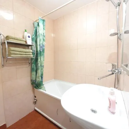 Apartment 2-комнатная квартира на ул. ак. филатова