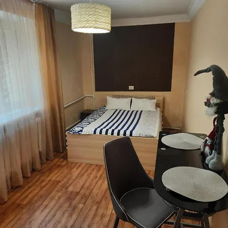 Apartment 2-комнатная квартира на ул. ак. филатова *