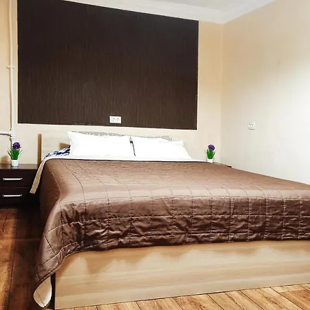 Apartment 2-комнатная квартира на ул. ак. филатова